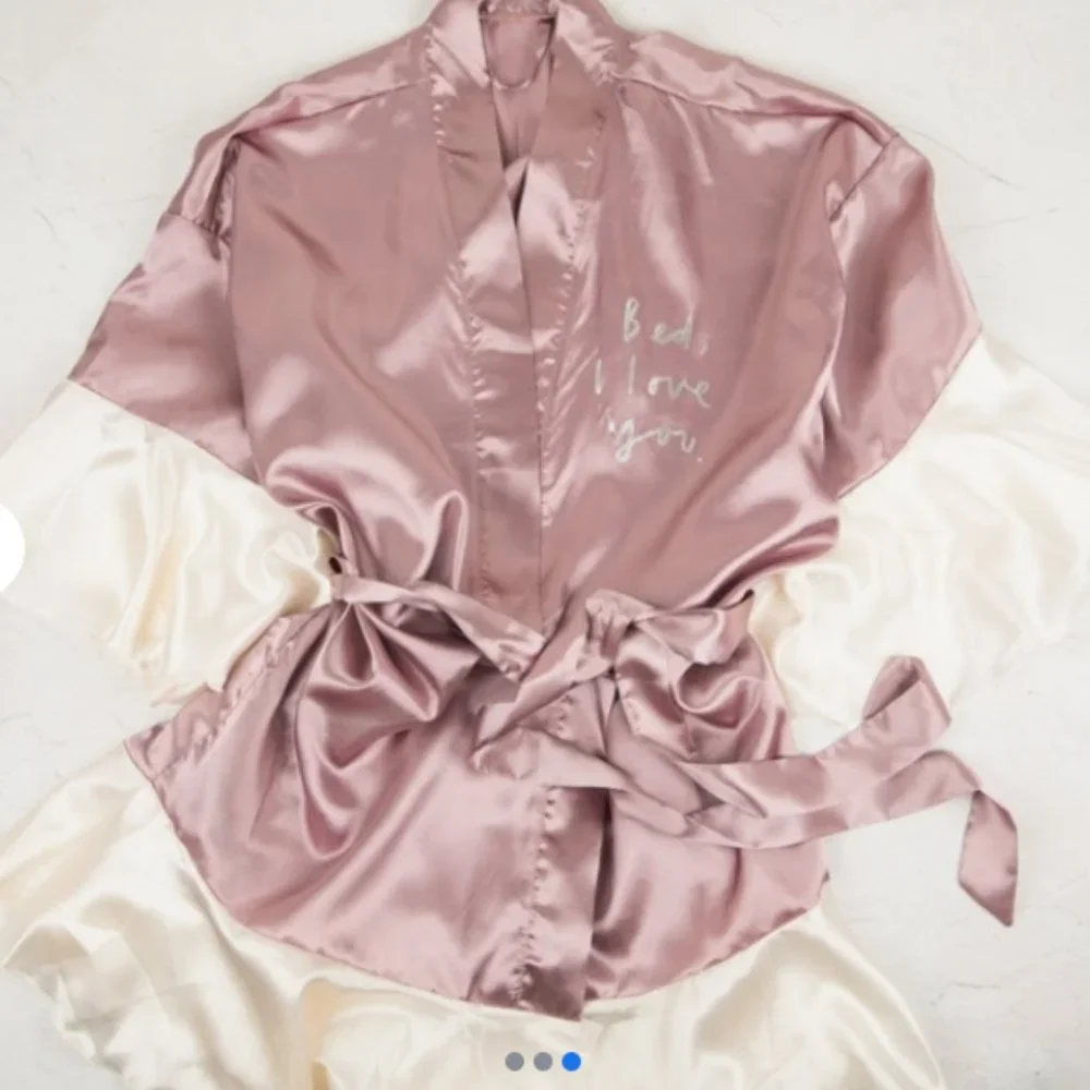 New Robe by Viola One size - Picture 3 of 7